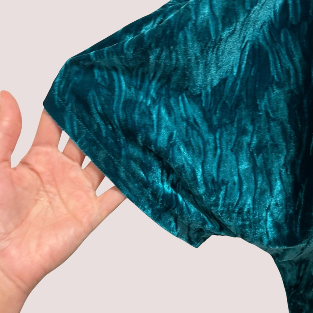 Beautiful Lawrence Zarian Teal Crushed Velvet Blouse Top Women’s Large - Picture 11 of 15
